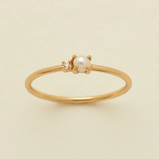 Petite Pearl Ring